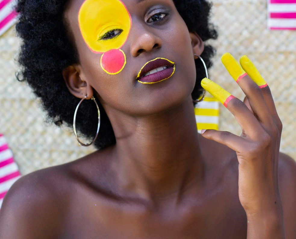 You’ve got to see the back of Victoria Beckham’s black dress