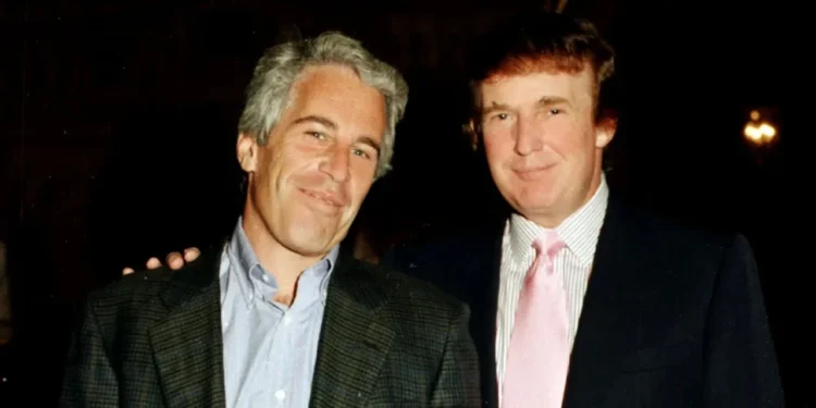 “Mikesha të pacipa”, çfarë kërkoi Epstein për princin e Anglisë dhe pse udhëtoi 8 herë me Trumpin