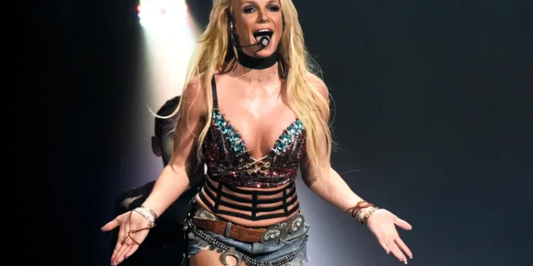 Marrëveshja e shekullit në muzikë, Britney Spears i shet katalogun e saj të këngëve kompanisë së njohur