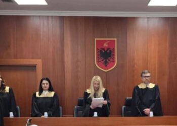 Një histori me dy reforma!